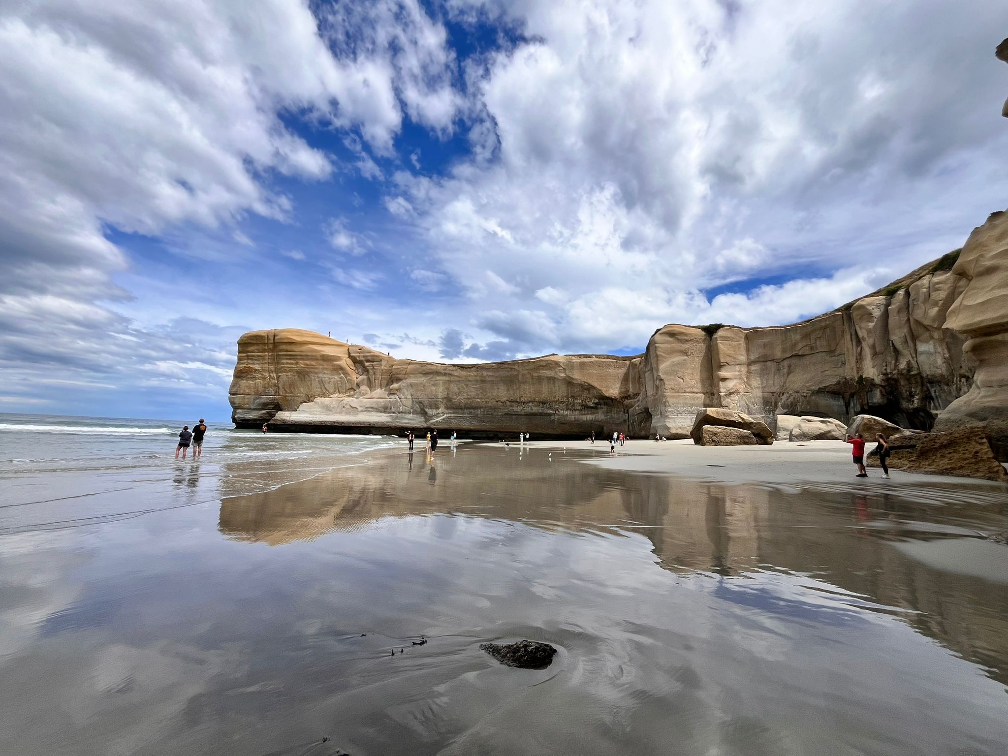 tunel beach